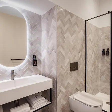Hotel Hisa F5 *
