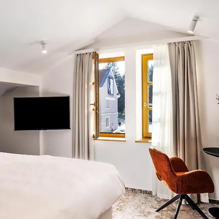 Hotel Hisa F5