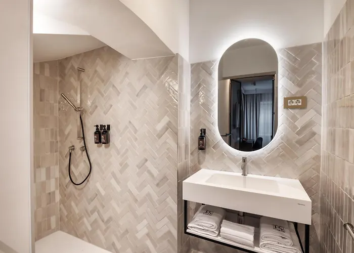 Hisa F5 Hotel Ljubljana